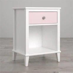 Home Square 2 Piece Kids Bedroom Set With Nightstand And 3 Drawer Dresser -Safavieh Furniture 41rlUEfUNkL