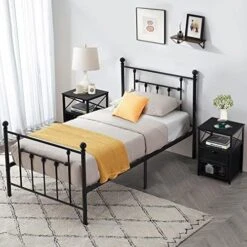 Queen Size Metal Bed Frame And Versatile Nightstands Set Of 2, Heavy-Duty Platform With Headboard,Night Stands Side End Tables With Storage Drawers For Bedroom, Living Room, Easy Assemble, Black+Brown 26 Queen Size Metal Bed Frame And Versatile Nightstands Set Of 2, Heavy-Duty Platform With Headboard,Night Stands Side End Tables With Storage Drawers For Bedroom, Living Room, Easy Assemble, Black+Brown -Safavieh Furniture 51eSCKADpuL. AC